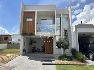 Casa · 169m² · 3 Quartos · 2 Vagas · Casa Alto Padrão em Condomínio Fechado com Energia Solar e Automação em Biguaçu