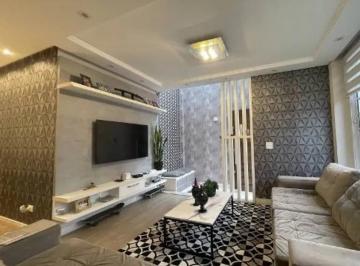 Casa de 3 quartos, Carapicuíba · Casa com 3 quartos e 128 m² à venda no Centro