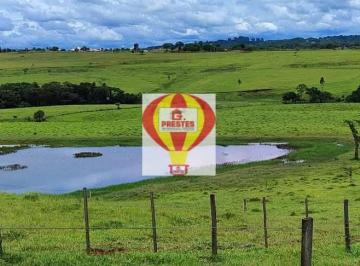Rural · 12m² · 3 Quartos · 2 Vagas · Sítio porteira fechada