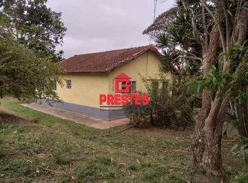 Rural · 300m² · 2 Quartos · 1 Vaga · Sítio Rural à venda, Dos Almeidas, São Miguel Arcanjo - SI0007.