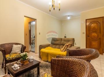 Casa · 187m² · 3 Quartos · 3 Vagas · Sobrado Encantador em Jardim Avelino, SP - Ótimo Preço!