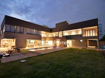 5156b3c6f016ceb804a1add77c261b37cb2e73ff · VENDE Casa em Chácara QI 23 Lago Sul 04 Suítes ACEITA PERMUTA