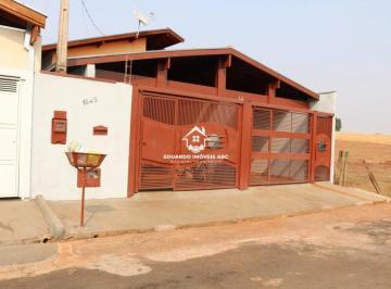 Casa · 260m² · 8 Quartos · REF 10062 - Casa para Venda, com casas no quintal para renda, 260 m².