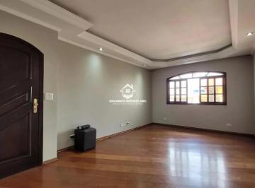 Casa · 268m² · 3 Quartos · Casa para Venda e Locação, 3 dorm(s), 1 suite(s), 6 vaga(s), 268 m²