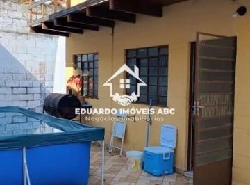 Casa · 232m² · 3 Quartos · REF: 5574. Casa para venda. 3 dormitórios. 6 vagas na garagem. Ótima localização.