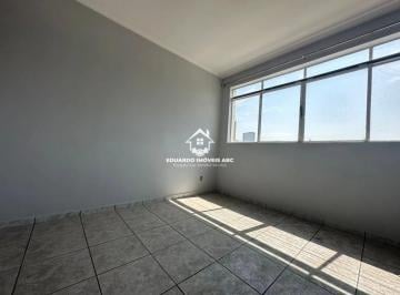 Comercial · 77m² · REF:8760. Sala Comercial em Condomínio para Locação no bairro Centro. Excelente oportunidade!