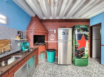 Casa · 280m² · 3 Quartos · Casa para Venda e Locação, 3 dorm(s), 1 suite(s), 2 vaga(s), 280 m²