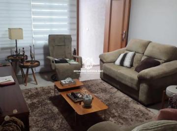 Casa · 3 Quartos · REF 10543- Casa semi mobiliada. 3 Suítes. Ótima localização- Demarchi