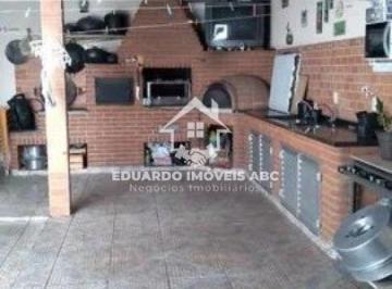Casa · 200m² · 4 Quartos · Sobrado para Venda no bairro Independência, 4 dorm, 2 suíte, 6 vagas na garagem.