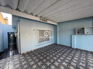 Casa · 110m² · 3 Quartos · Casa Térrea para Locação no bairro Independência, 3 dorm, 2 vagas na garagem.