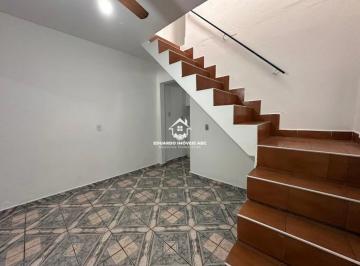 Casa · 250m² · 3 Quartos · Sobrado Bairro Alves Dias. Negociamos o parcelar direto com proprietário. Não possui escritura.
