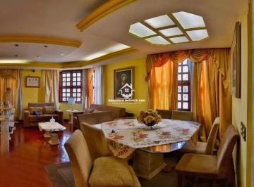 Casa · 324m² · 3 Quartos · REF 6021. 3 suítes. 7 vagas. Hidromassagem. Nova Petrópolis - SBC