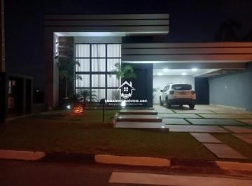 Casa · 200m² · 2 Quartos · REF 10129 - Casa para Venda, cond fechado