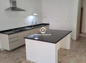 Casa · 166m² · 2 Quartos · Casa Padrão6 para Venda, 2 dorm(s), 1 suite(s), 5 vaga(s), 166 m²