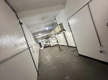 Comercial · 240m² · 5 Quartos · Galpão para Venda e Locação, 5 dorm(s), 2 vaga(s), 200 m²