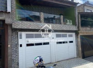 Casa · 120m² · 2 Quartos · REF 4695. 2 dormitórios 1 suíte. 1 vaga . Ótima localização. Aceitamos Caução