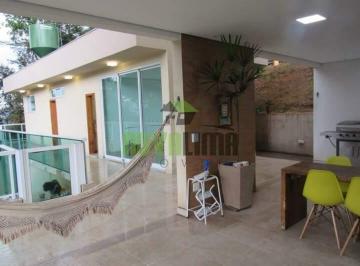 Casa · 354m² · 4 Quartos · 6 Vagas · Linda casa em condomínio fechado.