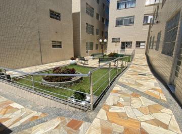 Apartamento de 3 quartos, Peruíbe · Apartamento à 250m do mar com 3 quartos em Peruíbe.