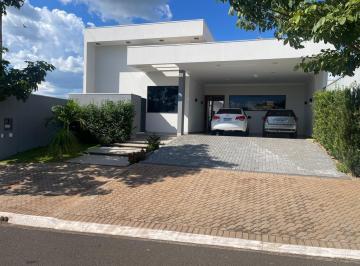 Casa · 360m² · 3 Quartos · 2 Vagas · VENDA | Casa, com 3 dormitórios em Jardim Santos Dumont, Paranavaí