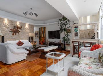 Apartamento de 3 quartos, Rio de Janeiro · Excelente apartamento de 130m2 de 3 quartos sendo 1 suíte na Av. Atlântica