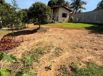 Foto 01 · Chácara à venda na Maxinda, Guarapari-ES: 1 quarto, 1 banheiro, 5 vagas de garagem, 50m² de área. Ap