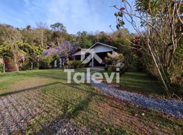 Casa · 1369m² · 2 Quartos · 1 Vaga · Casa com amplo terreno em Testo Rega | Oportunidade rara!