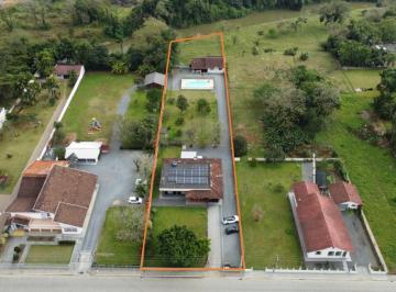 Casa · 243m² · 3 Quartos · Imóvel no Centro de Rio dos Cedros – SC