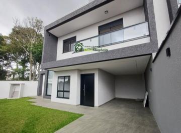 Casa · 3 Quartos · 1 Vaga · Casa à venda - no Centro