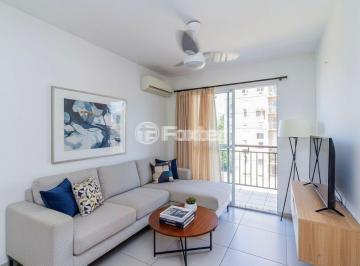 Apartamento · 68m² · 3 Quartos · 1 Vaga · Apartamento 3 dormitórios, suíte e vaga coberta no bairro Camaquã