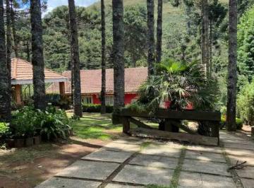 Casa de 3 quartos, Campos do Jordão · Casa a venda em Campos do Jordão no Rancho Alegre