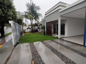 Casa · 114m² · 3 Quartos · 4 Vagas · Casa à venda em Sorriso (Recanto dos Pássaros) - 114 m², financiamento aceito