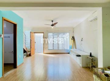 Casa · 112m² · 2 Quartos · 2 Vagas · Casa à venda no bairro Embaré