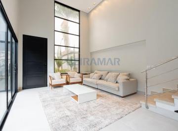 Casa · 412m² · 4 Quartos · 4 Vagas · Casa para Venda com 4 suítes em Vicente Pires