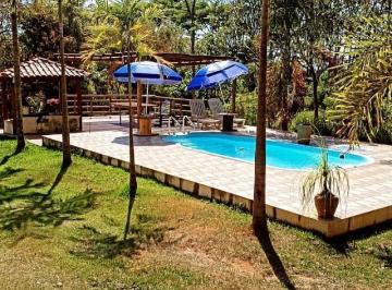 Rural · 2400m² · 3 Quartos · 6 Vagas · Chácara à venda no Chácara Família Sisdeli e Silva, em Limeira, com 2 quartos e terreno de 2.400 m²