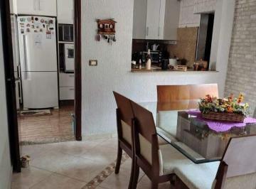 Casa · 242m² · 2 Quartos · 2 Vagas · Casa à venda com 2 quartos e 2 vagas no Jardim Primavera em Americana 