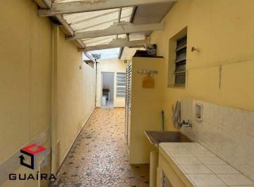 Casa · 144m² · 2 Quartos · 2 Vagas · Casa térrea com 144m² no bairro Mirandópolis!!!