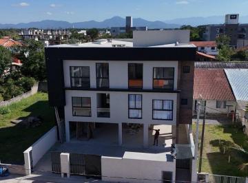 Apartamento · 63m² · 2 Quartos · 1 Vaga · Apartamento no 1° andar por apenas R$450.000,00 em Itapoá SC
