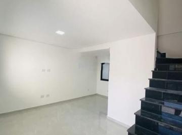 Casa · 65m² · 2 Quartos · 2 Vagas · Sobrado à venda com 65m², Vila Metalúrgica, Santo André — 2 suítes, 2 vagas.
