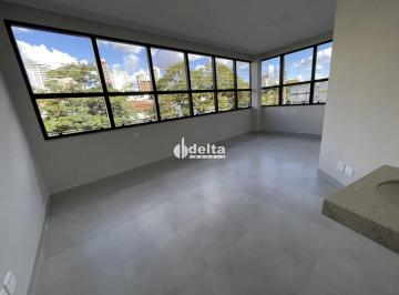 Comercial · 700m² · 10 Quartos · 6 Vagas · Casa comercial disponível para locação no bairro Tabajaras em Uberlândia-MG