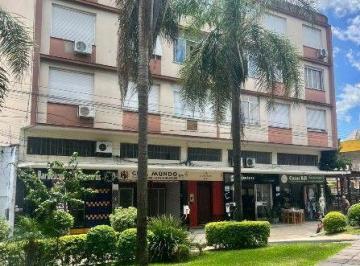 Apartamento · 71m² · 2 Quartos · Apto de 02 dorm + dep, 02 banhos, sala, cozinha, área, junto ao viaduto Obirici