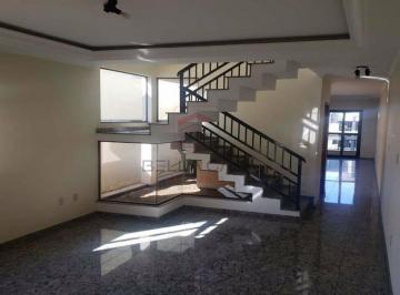 Casa · 150m² · 3 Quartos · 6 Vagas · O refúgio urbano que une amplitude, conforto e elegância
