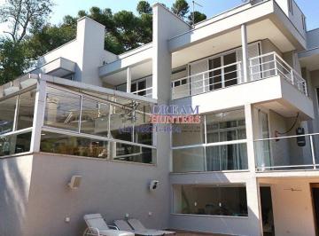 Casa · 643m² · 5 Quartos · 3 Vagas · Casa em Condomínio, com 643m², 4 Suítes, Bairro Santa Felicidade