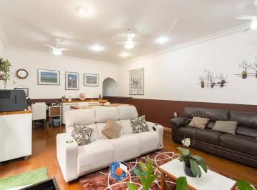 5146496f-8a8d-428d-970d-47f8387b2312.jpg · Casa para venda em Vila Vitório Mazzei com 2 quartos, sendo 2 suítes , 149m²