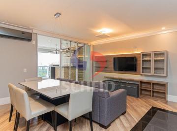 Sala · Apartamento à venda mobiliado no Campo Belo - 71m², 2 dormitórios (1 suíte) e 2 vagas