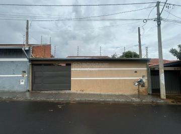 Casa · 154m² · 2 Quartos · 3 Vagas · Casa Padrão em Araraquara