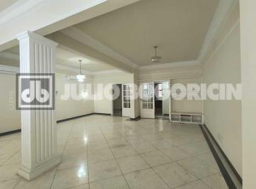 Apartamento · 180m² · 4 Quartos · 1 Vaga · Frente 4 Quartos (2 Suítes) 1 Vaga Desocupado