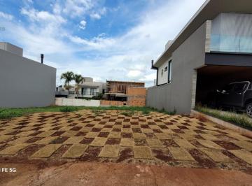 Terreno · 250m² · Terreno à venda em Londrina, Industrial, com 250 m², Condomínio Bella Vitta
