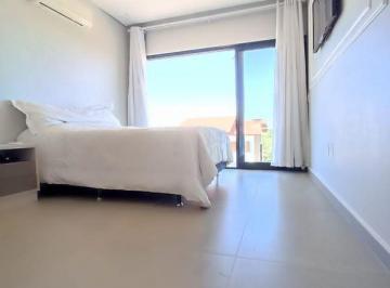 img0 · Casa em Condomínio com 4 Quarto(s) e 6 banheiro(s) para Alugar, 230 m² por R$ 14000 / Mês