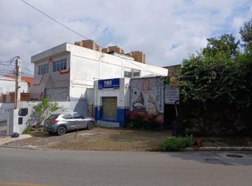 Casa de 2 quartos, São Paulo · Vendo sobrado residencial ou comercial no miolo comercial do Jardim Bonfiglioli.