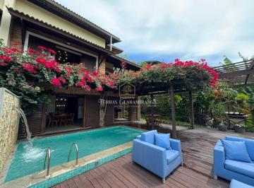 Casa · 225m² · 4 Quartos · 4 Vagas · Casa de Alto Padrao em Condominio com Piscina, Vista Privilegiada e 225m2 de Conforto